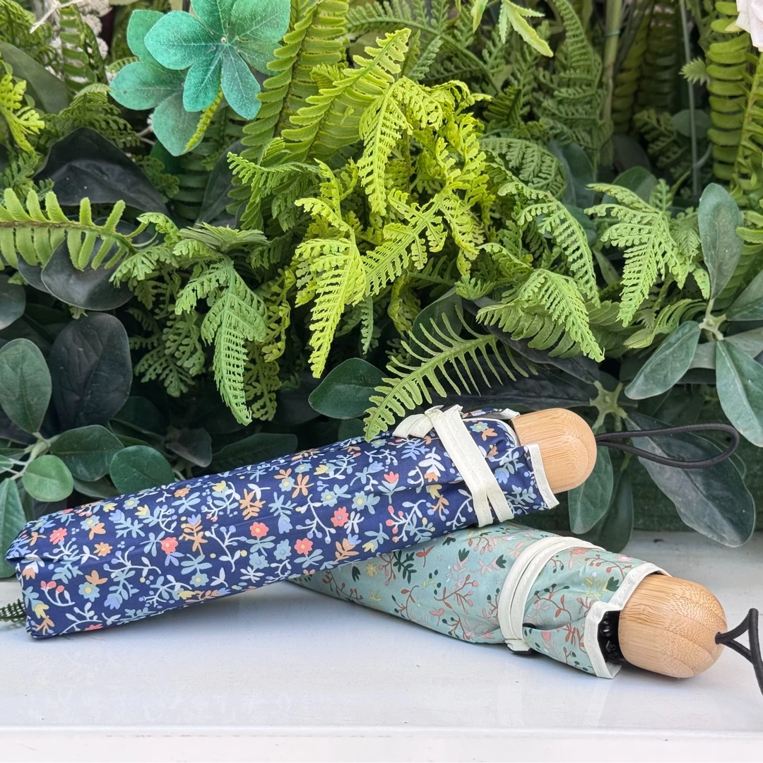 日系田园风小碎花晴雨两用纤维骨防风超轻折叠铅笔伞黑胶防晒