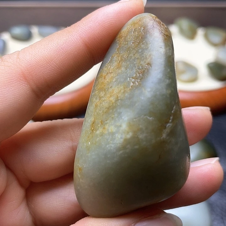 和田玉颈饰未镶嵌33