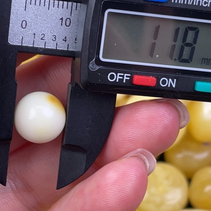 蜜蜡未镶嵌裸石277