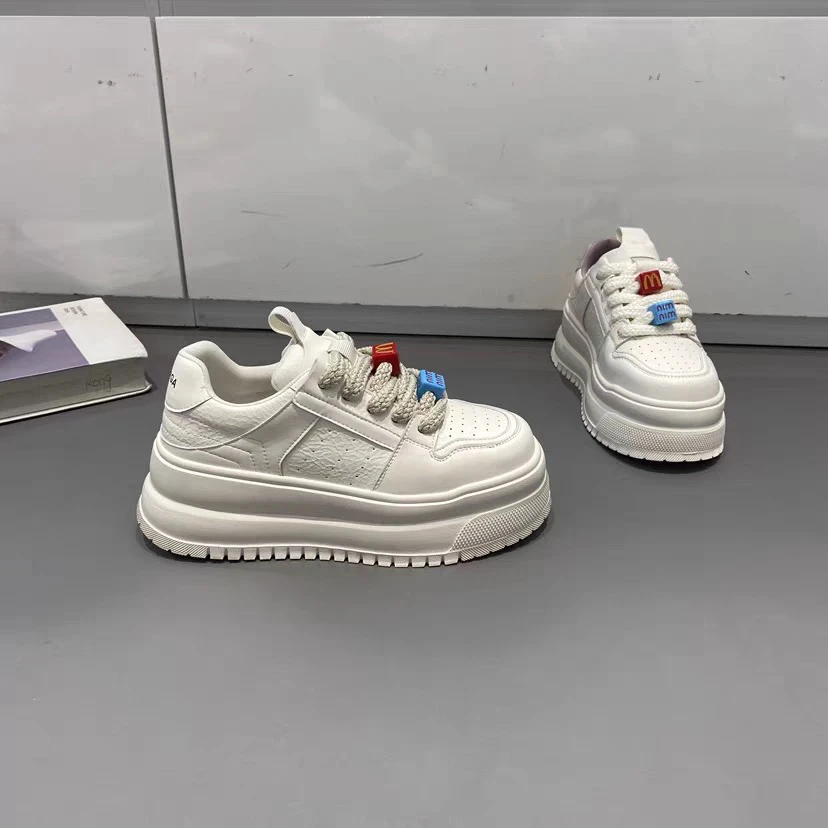 麦当劳2025春新款厚底增高小个子百搭休闲运动板鞋潮5203