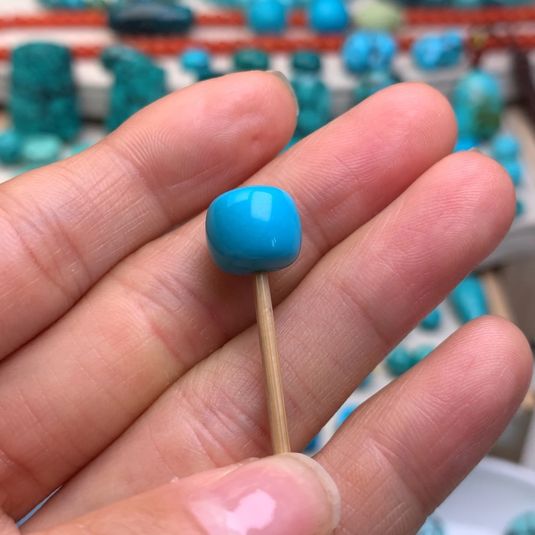 恋***海绿松石未镶嵌珠宝奇石