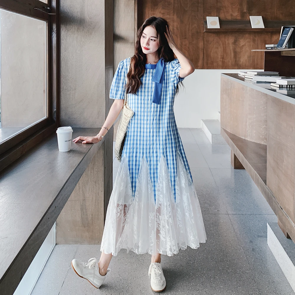 女装复古甜美蓝格蕾丝拼接连衣裙女2025夏季新款韩版气质感袖裙子