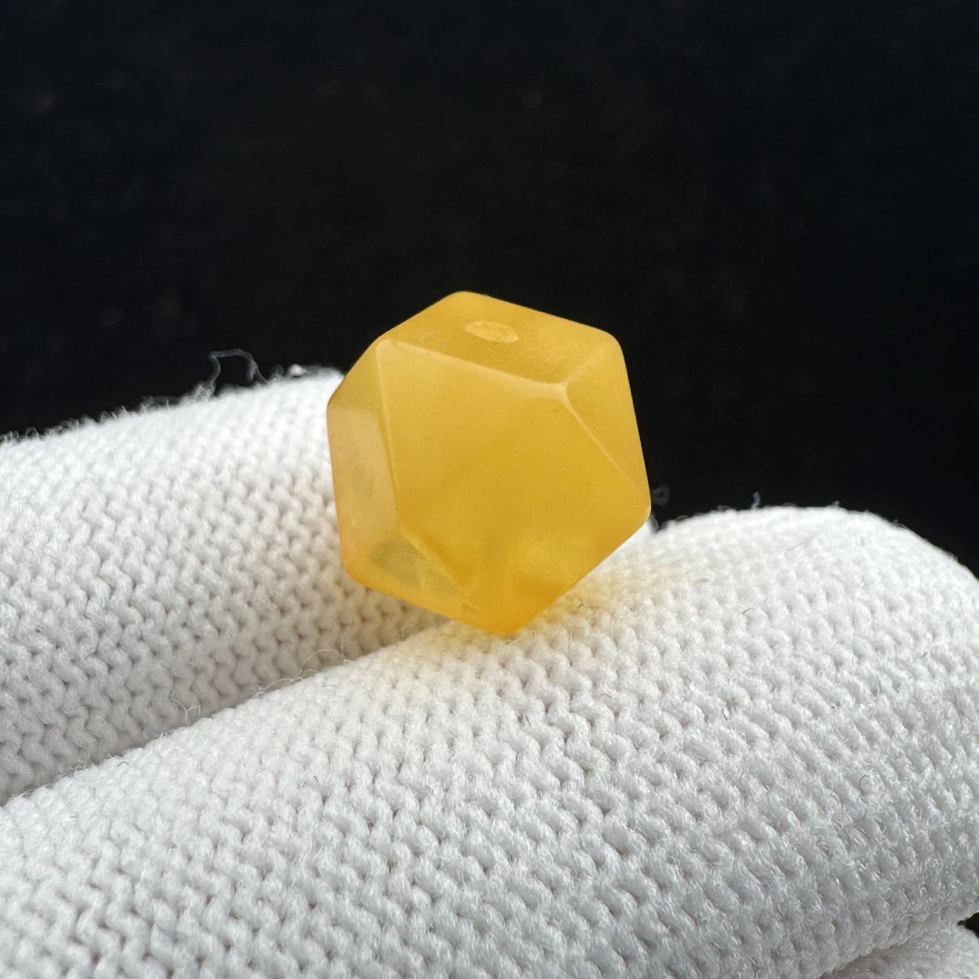 B2752天然蜜蜡瑕疵特价 10mm支持复检