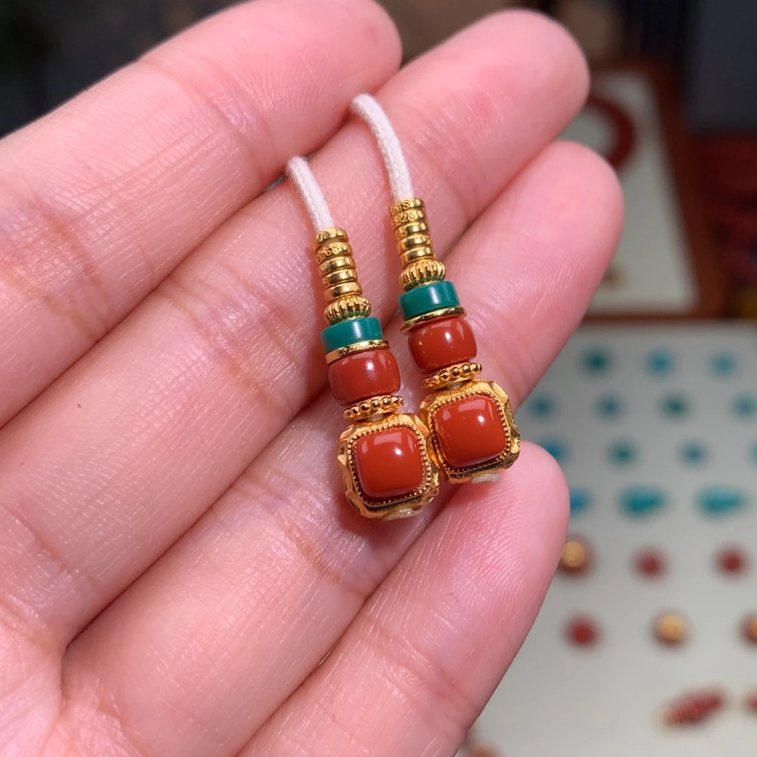 南红玛瑙颈饰未镶嵌