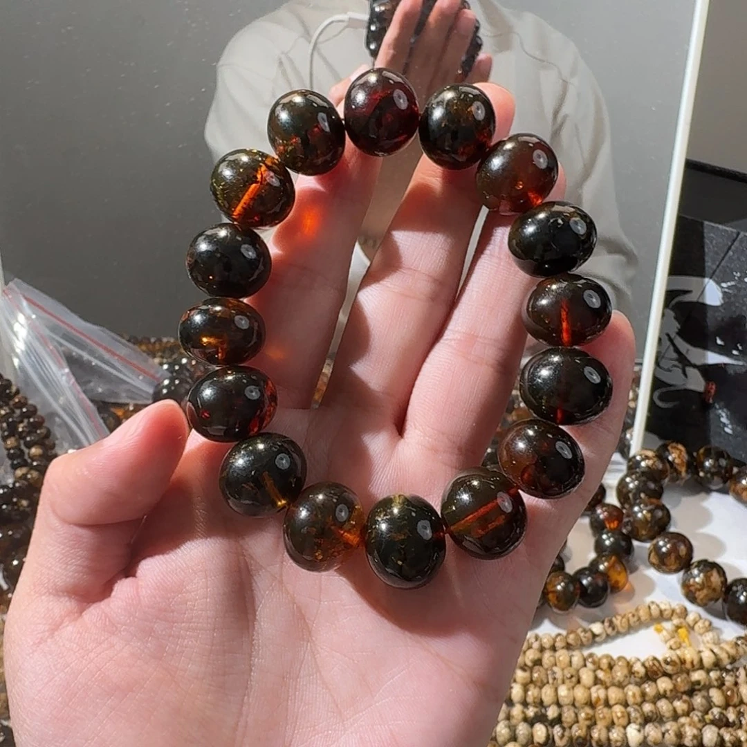 方***瘩琥珀未镶嵌裸石抚顺琥珀15mm