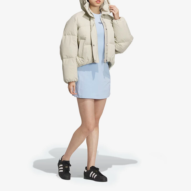 adidas/阿迪达斯 短款保暖运动蝙蝠袖连帽羽绒服 JD3786