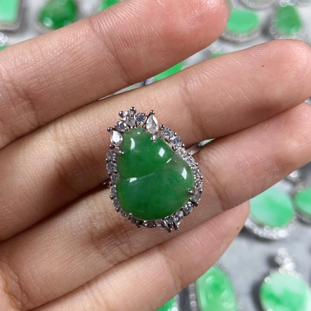 未镶嵌戒指翡翠葫芦