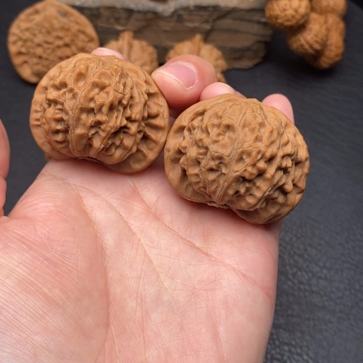 桃核把件全品41宫灯