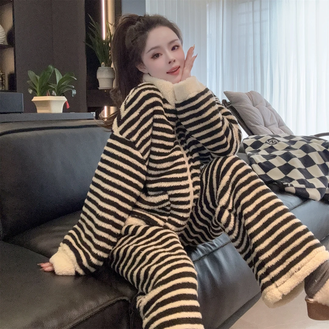 【晓溪服饰】冬装上新加厚加绒保暖睡衣新款简约风家居服套装25765