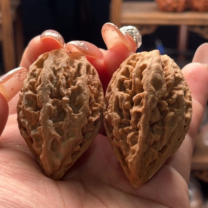 文玩核桃把件楸大胖82