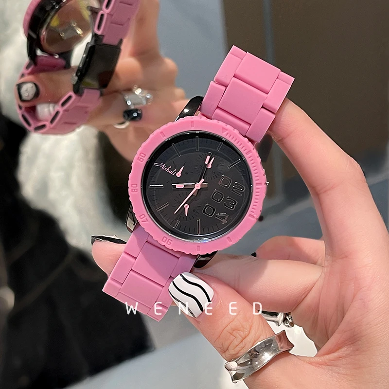 2025年新款多巴胺手表小众休闲设计女款学生高颜值个性时尚女表