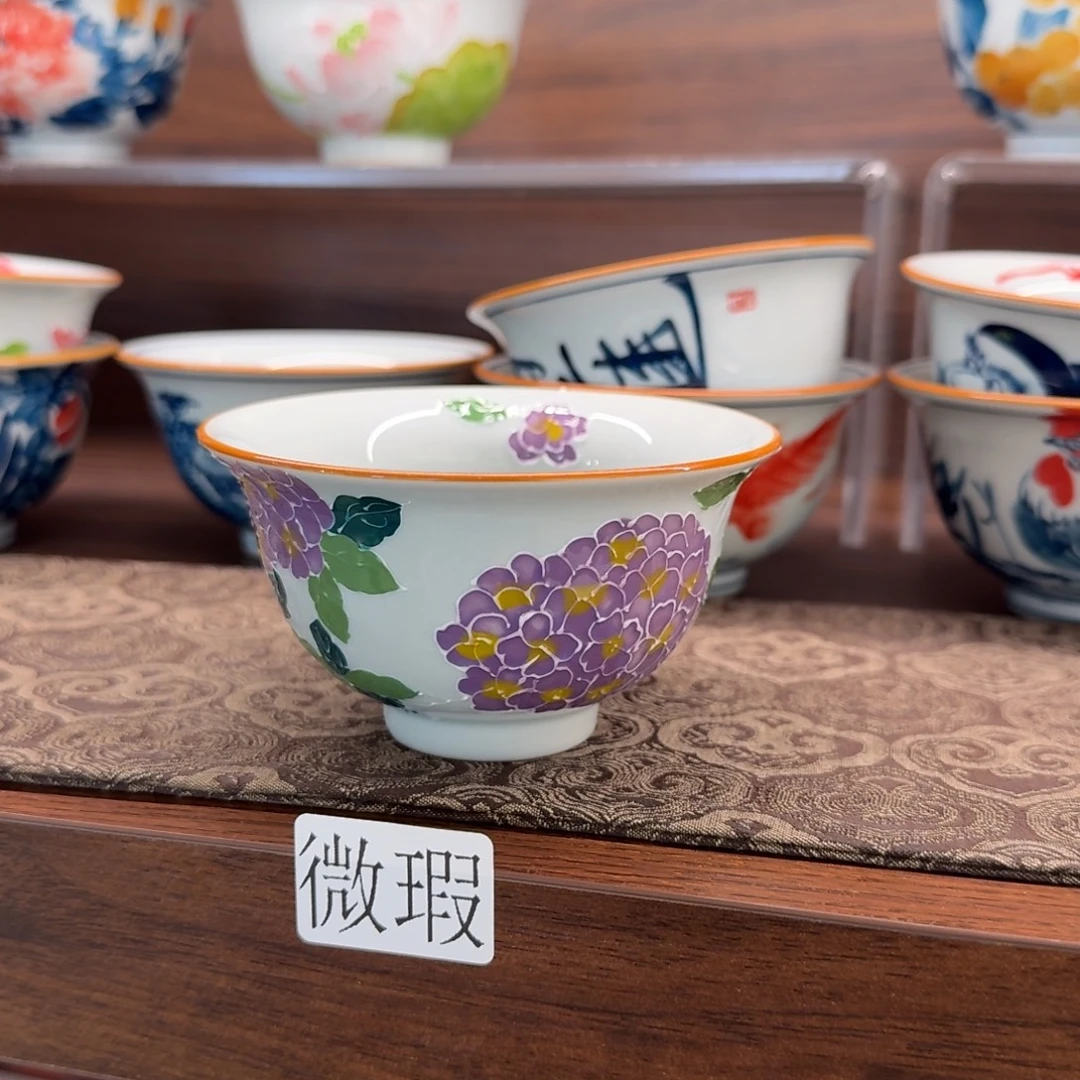 釉下手绘茶具微瑕