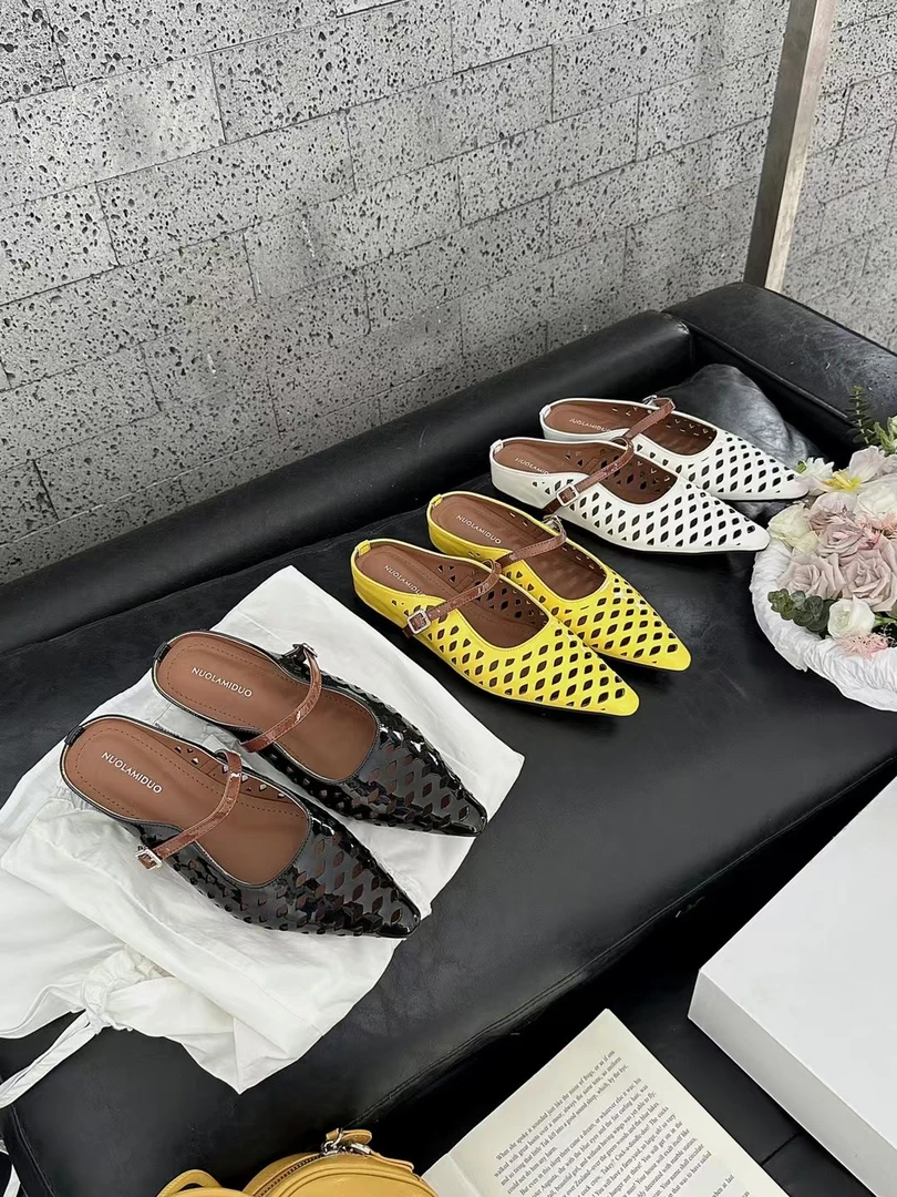 仙女尖头镂空浅口单鞋女一字扣带平底玛丽珍鞋569-73