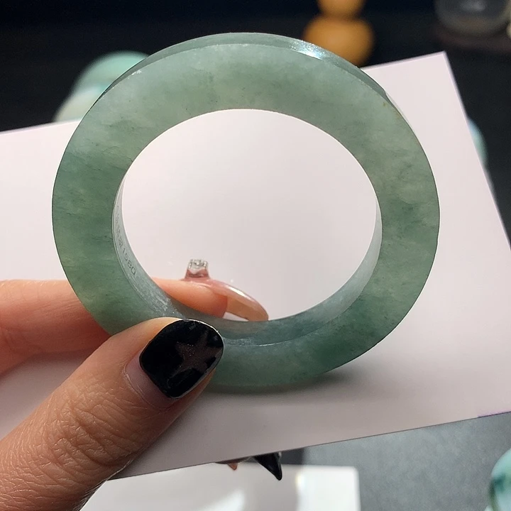 定制翡翠未镶嵌正圈