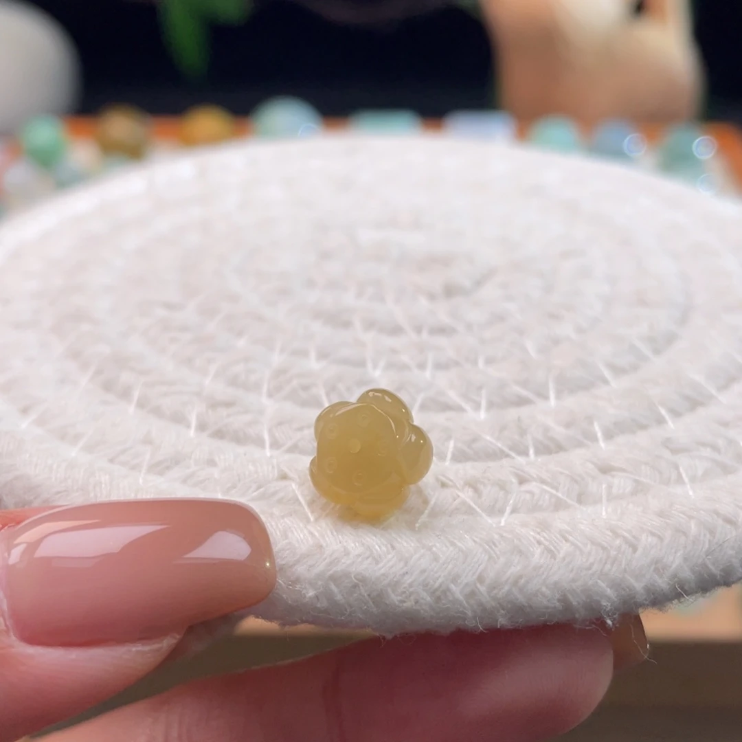 定制翡翠未镶嵌天然缅甸翡翠a货满黄莲花珠10