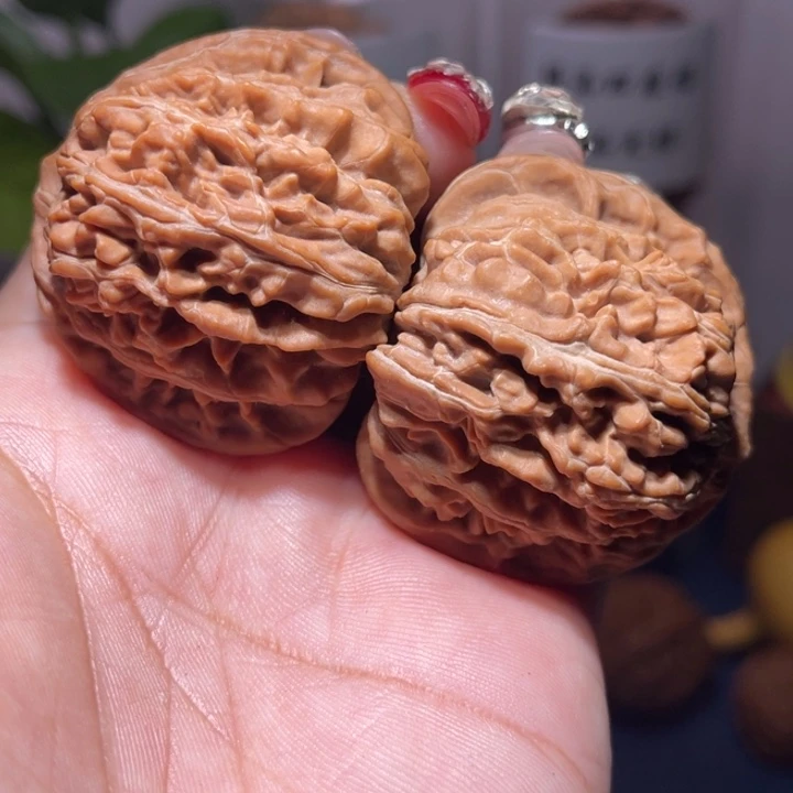 桃核把件             43.5