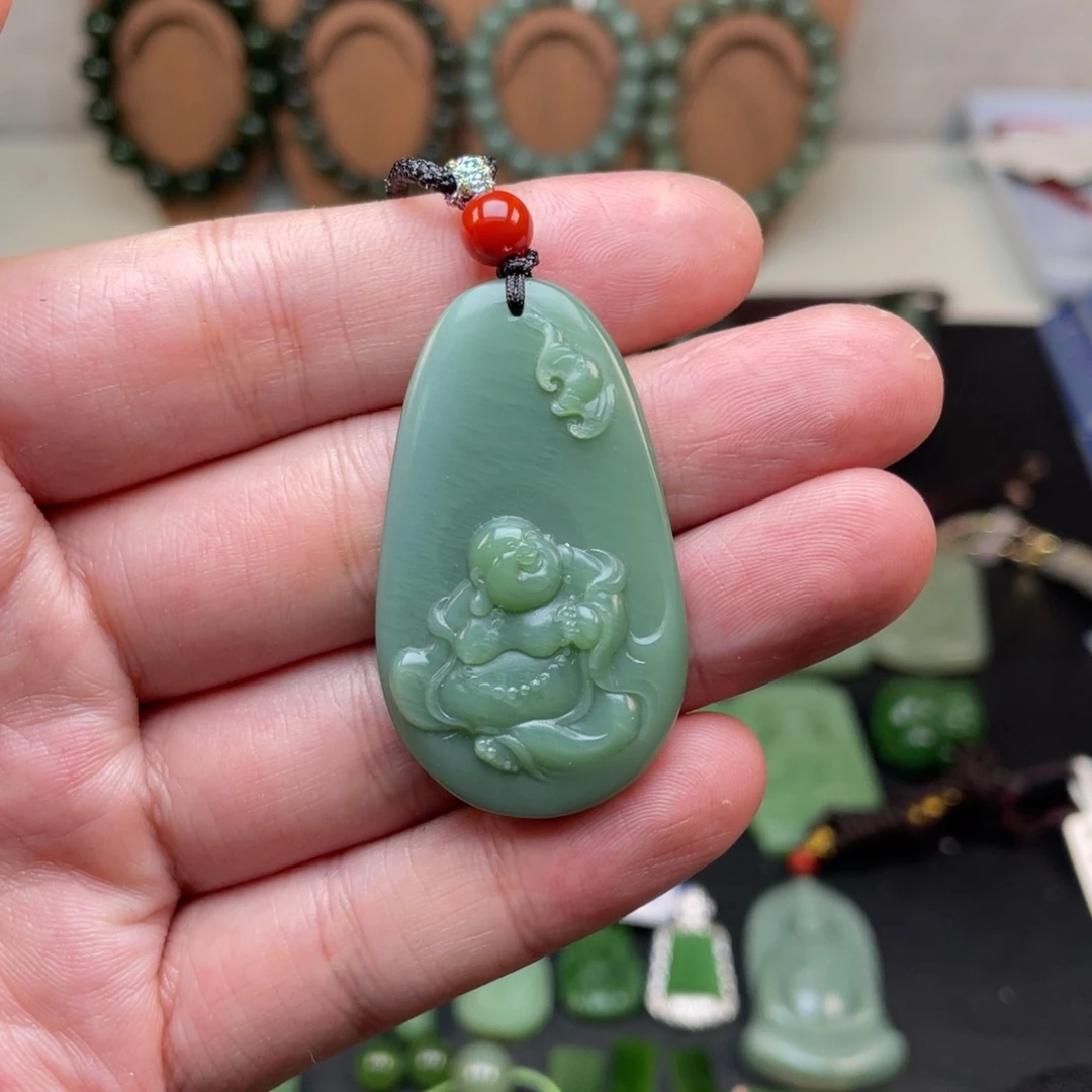 和田玉（碧玉）未镶嵌颈饰