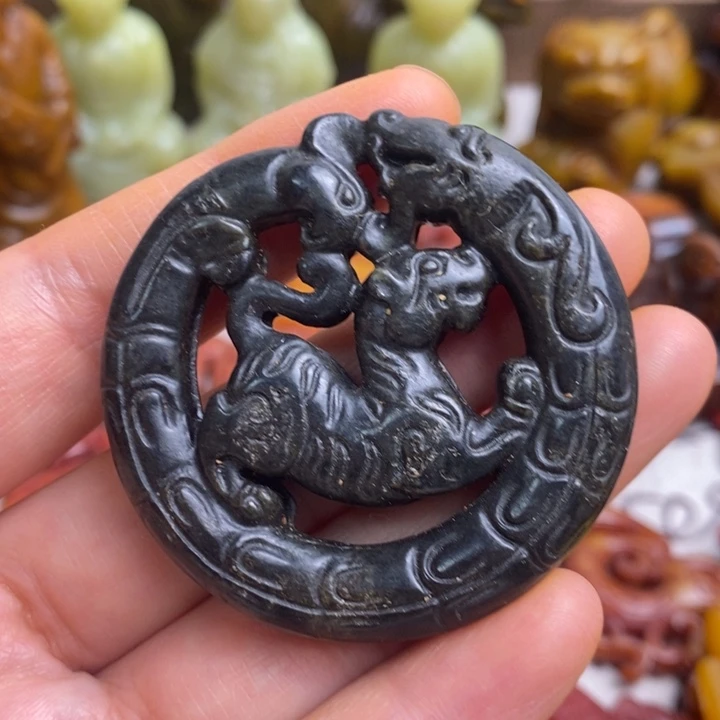 未镶嵌蛇纹石玉颈饰117