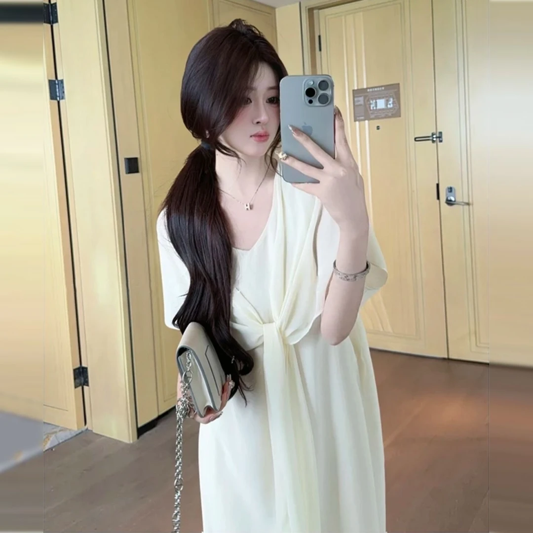 法式高级感白色收腰高贵连衣裙子女2025新款洋气气质女款显瘦长裙