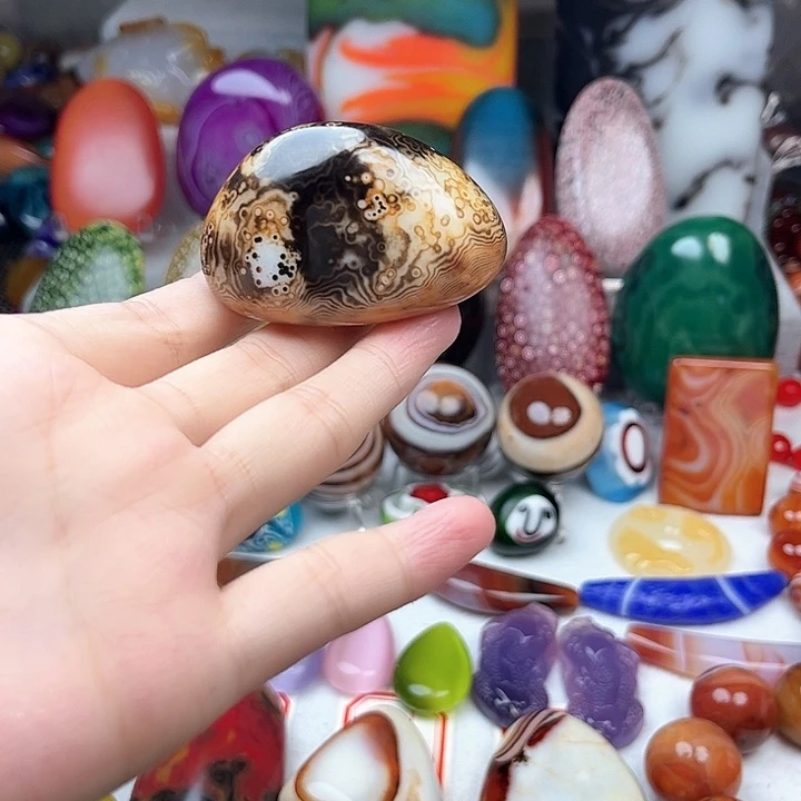 玛瑙/玉髓未镶嵌珠宝半成品