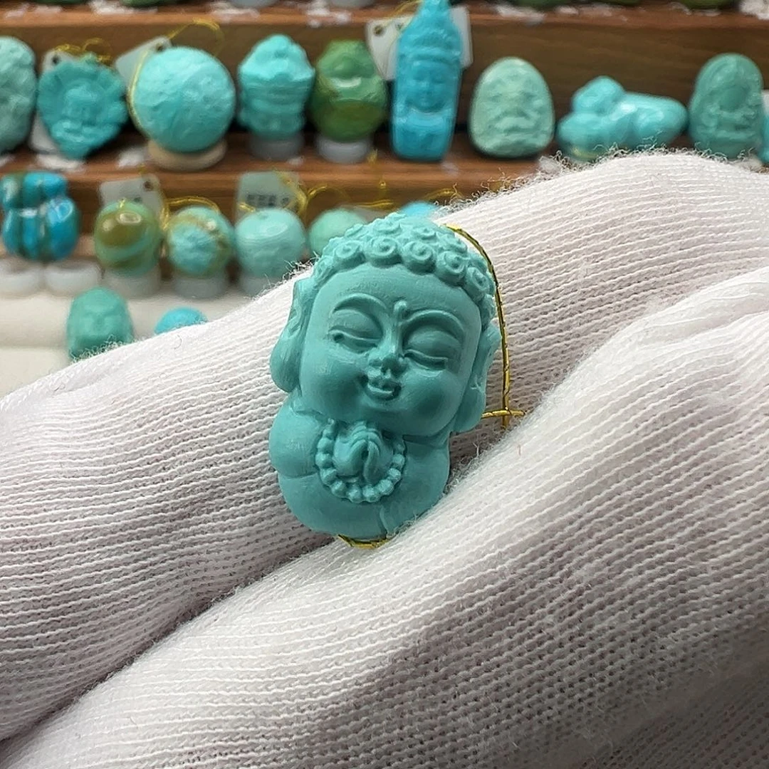 绿松石配饰未镶嵌