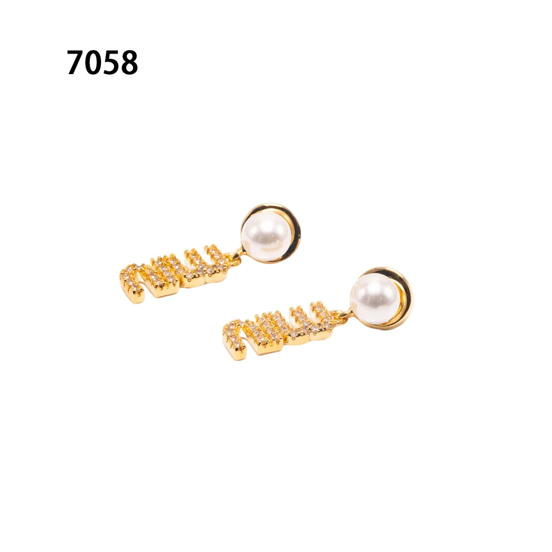 铜合金耳饰 时尚气质轻奢耳环新款小众设计高级感耳饰～7058