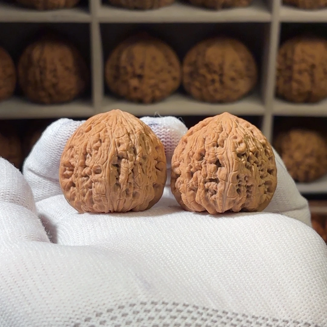 文玩核桃把件35尺全品密纹