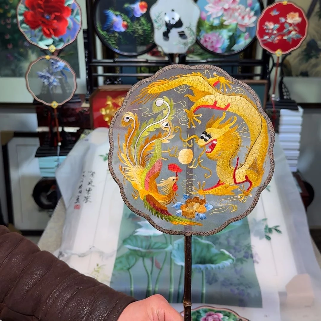 刺绣刺绣工艺精湛