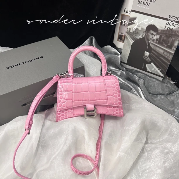 95新 Balenciaga/巴黎世家 巴黎世家xs号斜挎包