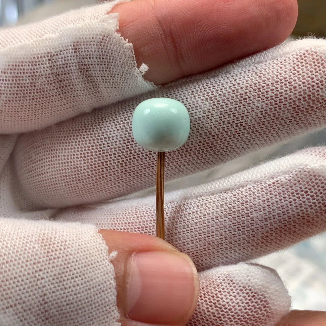 绿松石未镶嵌挂件