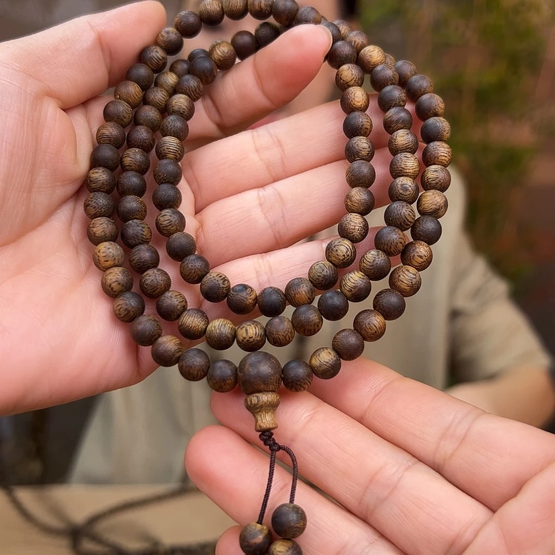 沉香手串海南白奇金丝红油虫漏圆珠多圈一条0.7