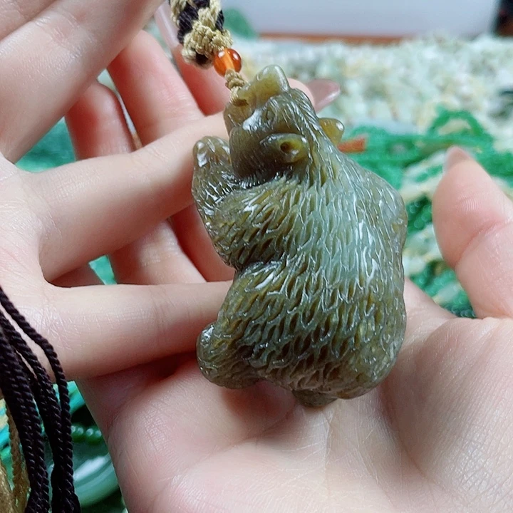 颈饰未镶嵌和田玉