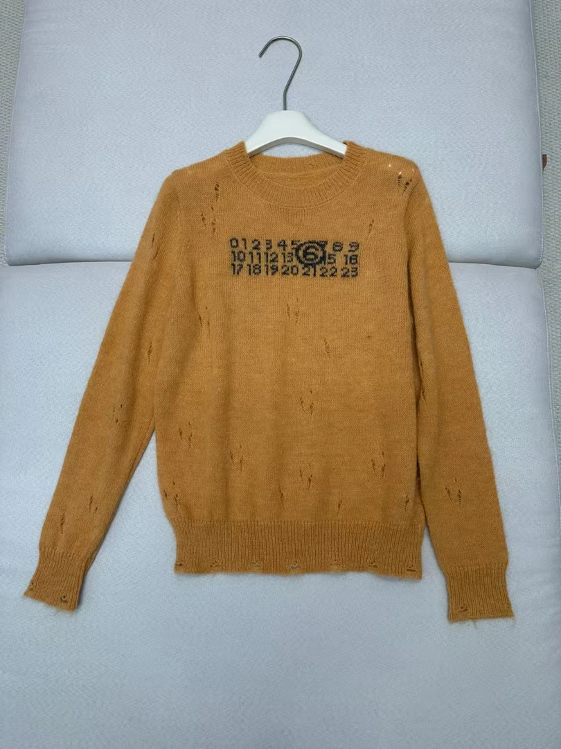 高级感镂空破洞套头毛衣女秋冬季2025新款字母印花针织打底衫上衣