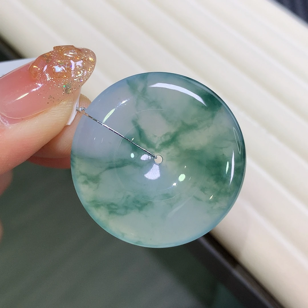 翡翠未镶嵌颈饰30.8-5.7