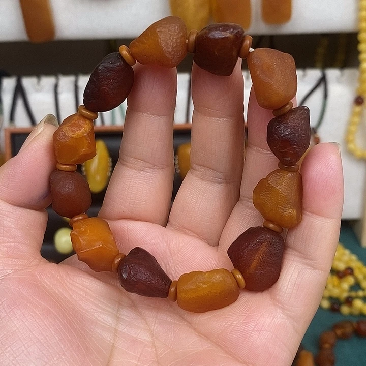 蜜蜡未镶嵌珠宝奇石手串