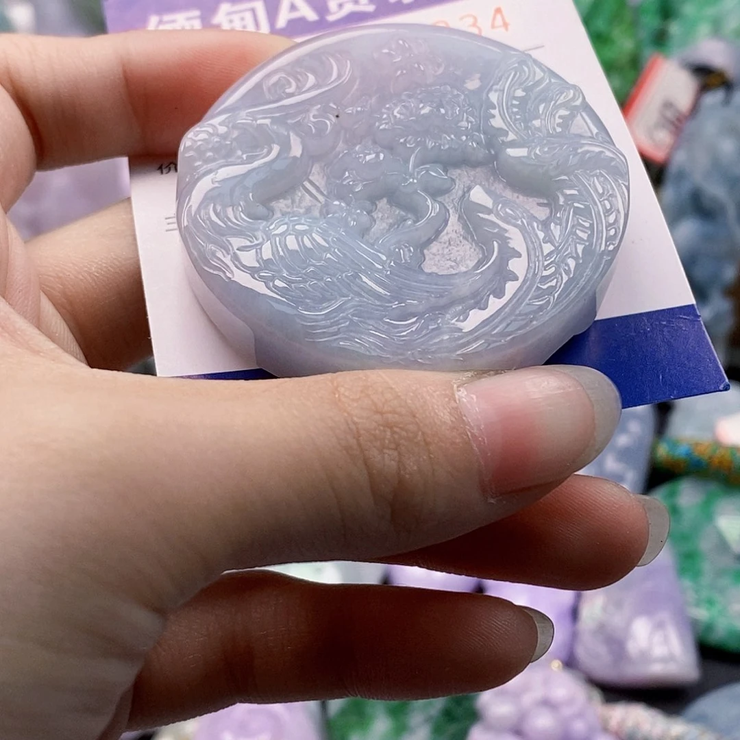 吊坠(不含链)未镶嵌翡翠