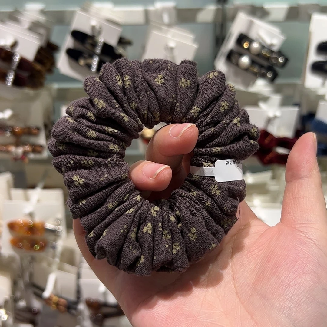 非金属布艺咖色小发圈