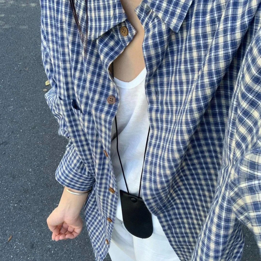 复古宽松慵懒风格子衬衫女早春新品韩版休闲简约长袖外搭通勤小衫