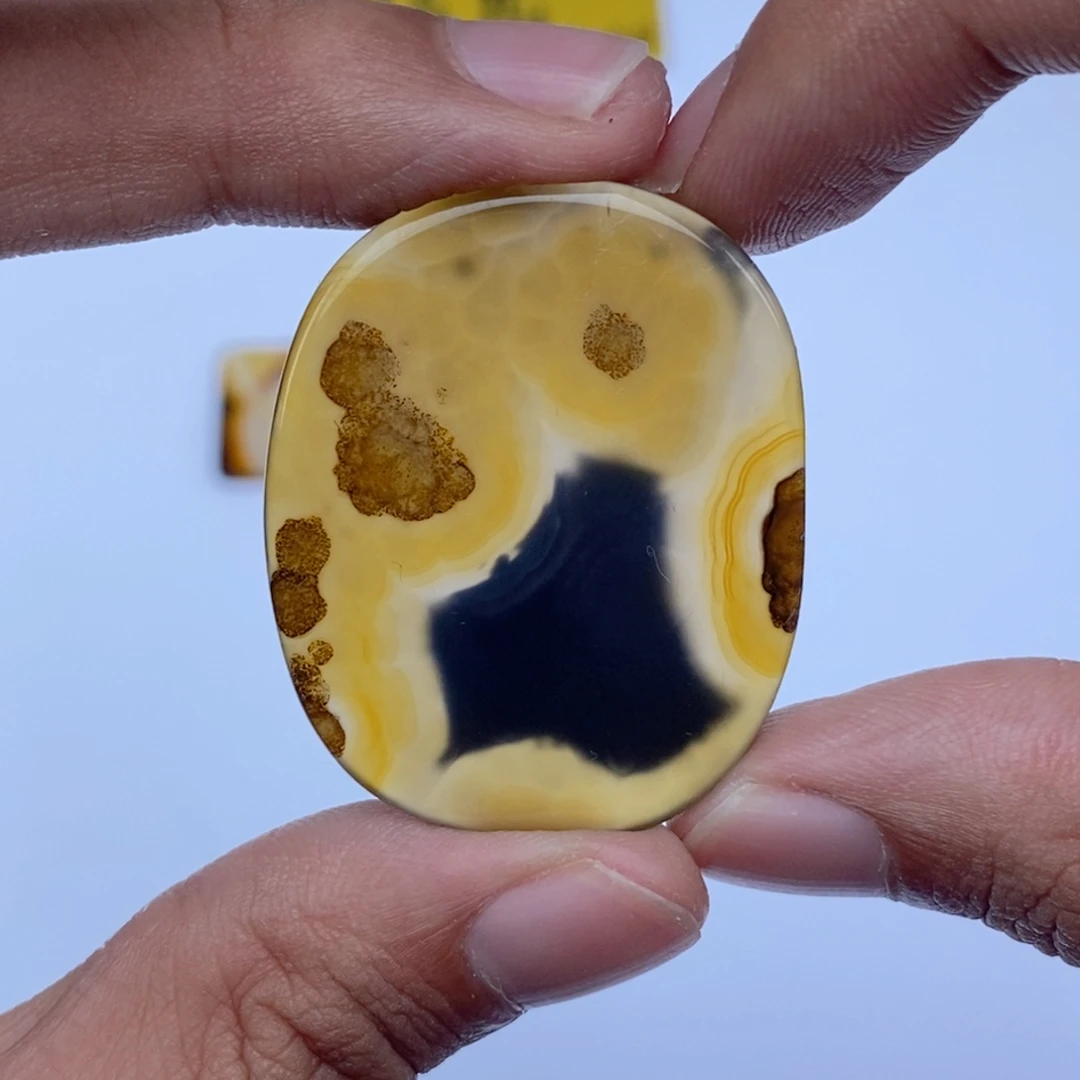 玛瑙/玉髓未镶嵌珠宝半成品