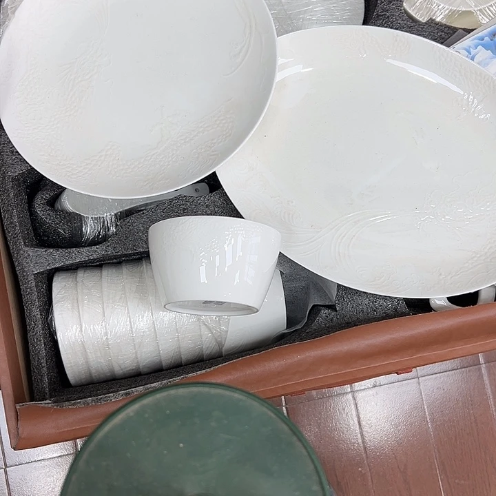 瓷尾货套装1套装旧礼盒