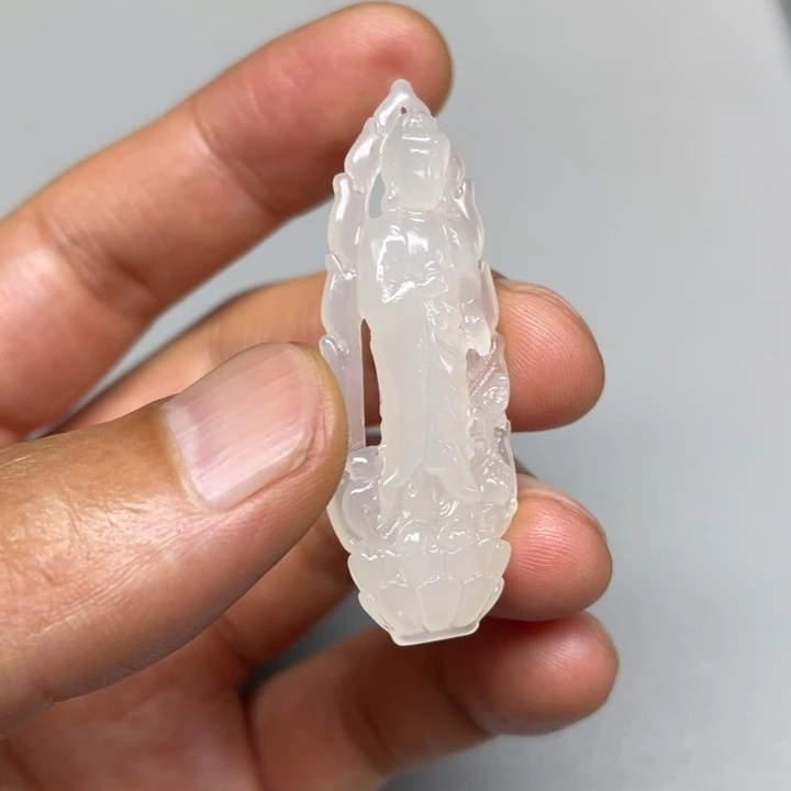 和田玉未镶嵌吊坠(不含链)行**敌