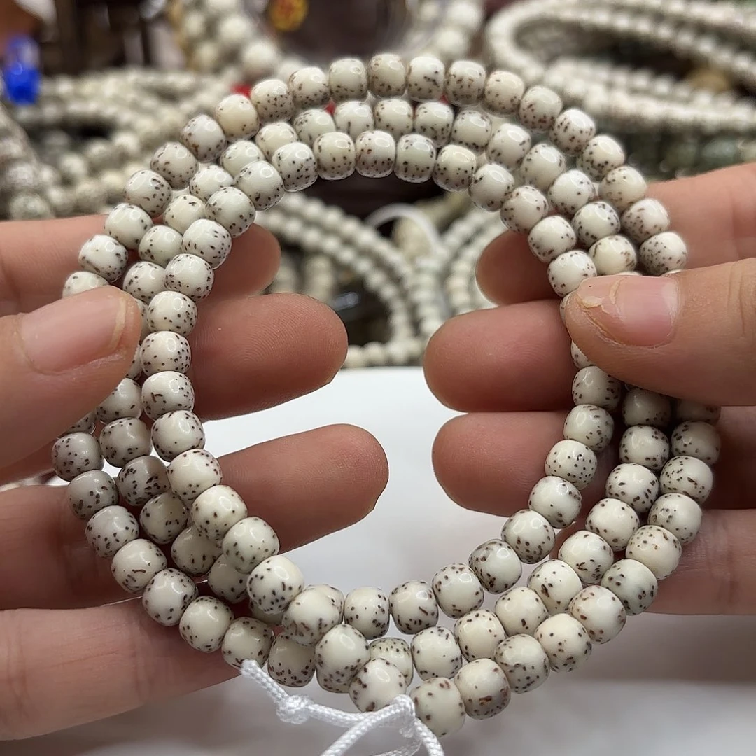 吊坠星月菩提76河豚大留白