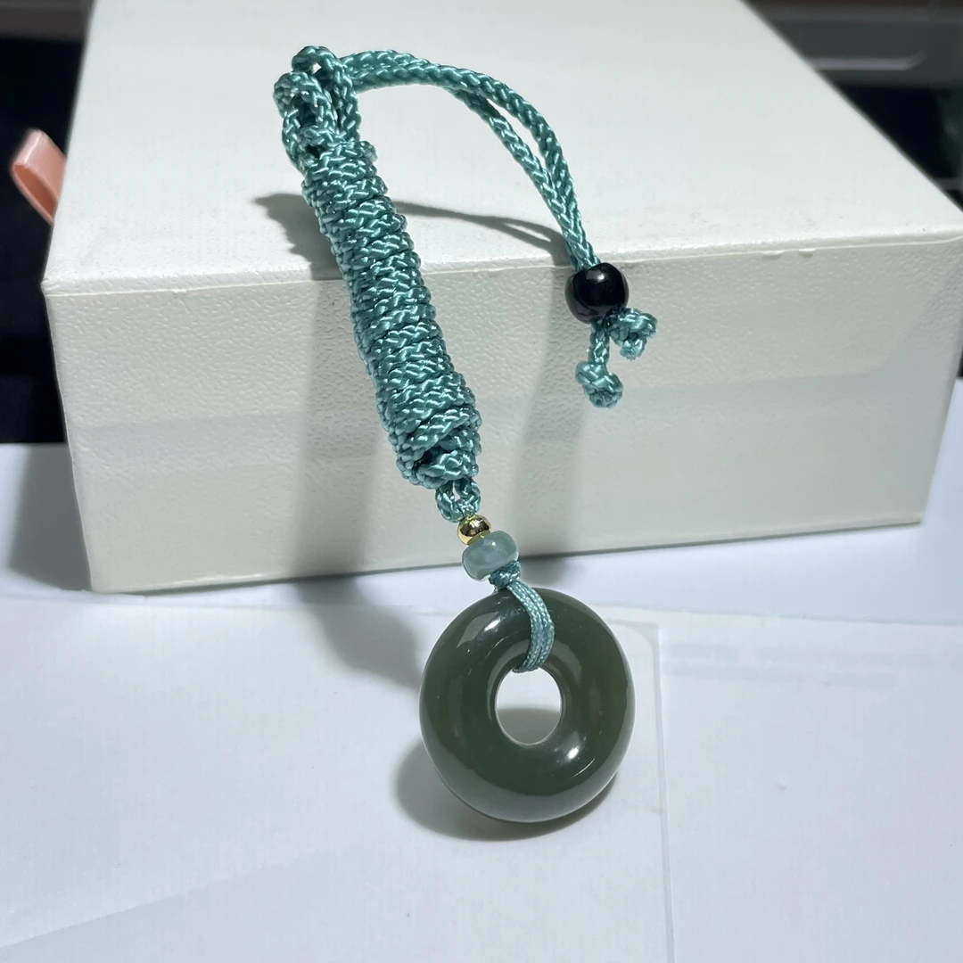 和田玉甜甜圈吊坠带绳  KT24102902