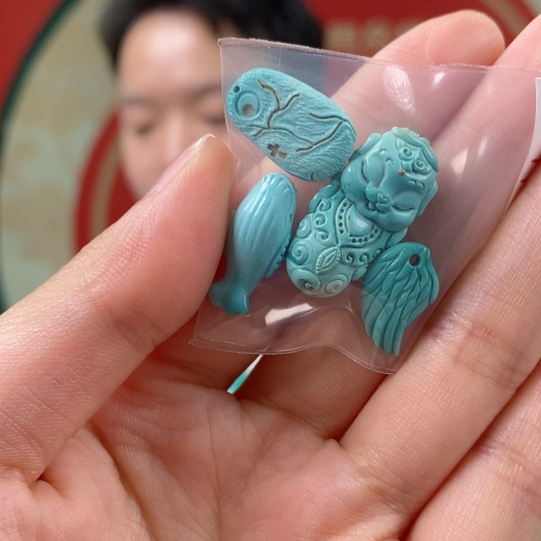 绿松石未镶嵌珠宝奇石