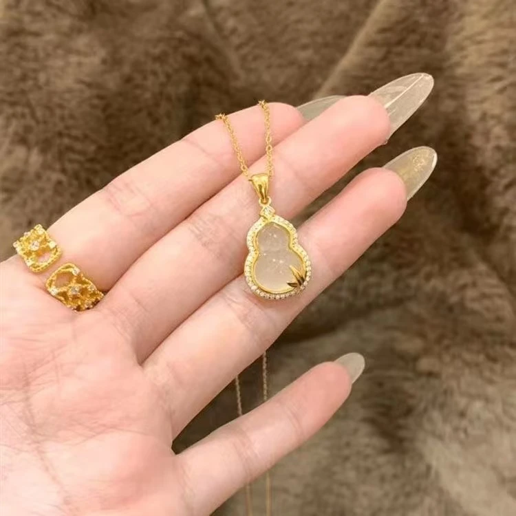 柯柒 钛钢项链 金枝玉叶项链女轻奢时尚气质小众高级设计感锁骨链