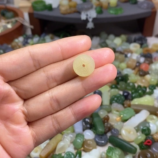 和田玉未镶嵌挂件A*