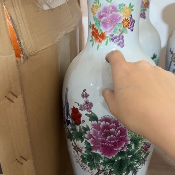 瓷片瑕。。。。。。。。。。。。？？