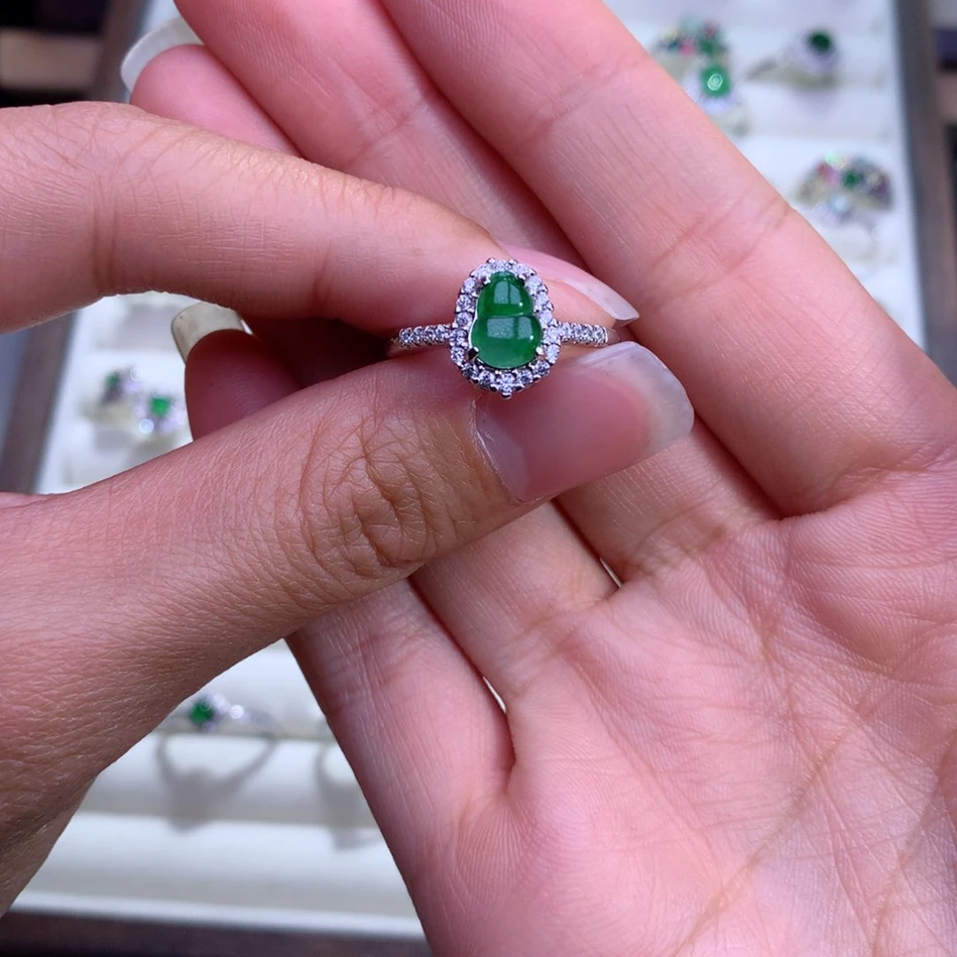 银S925镶嵌戒指翡翠葫芦戒指