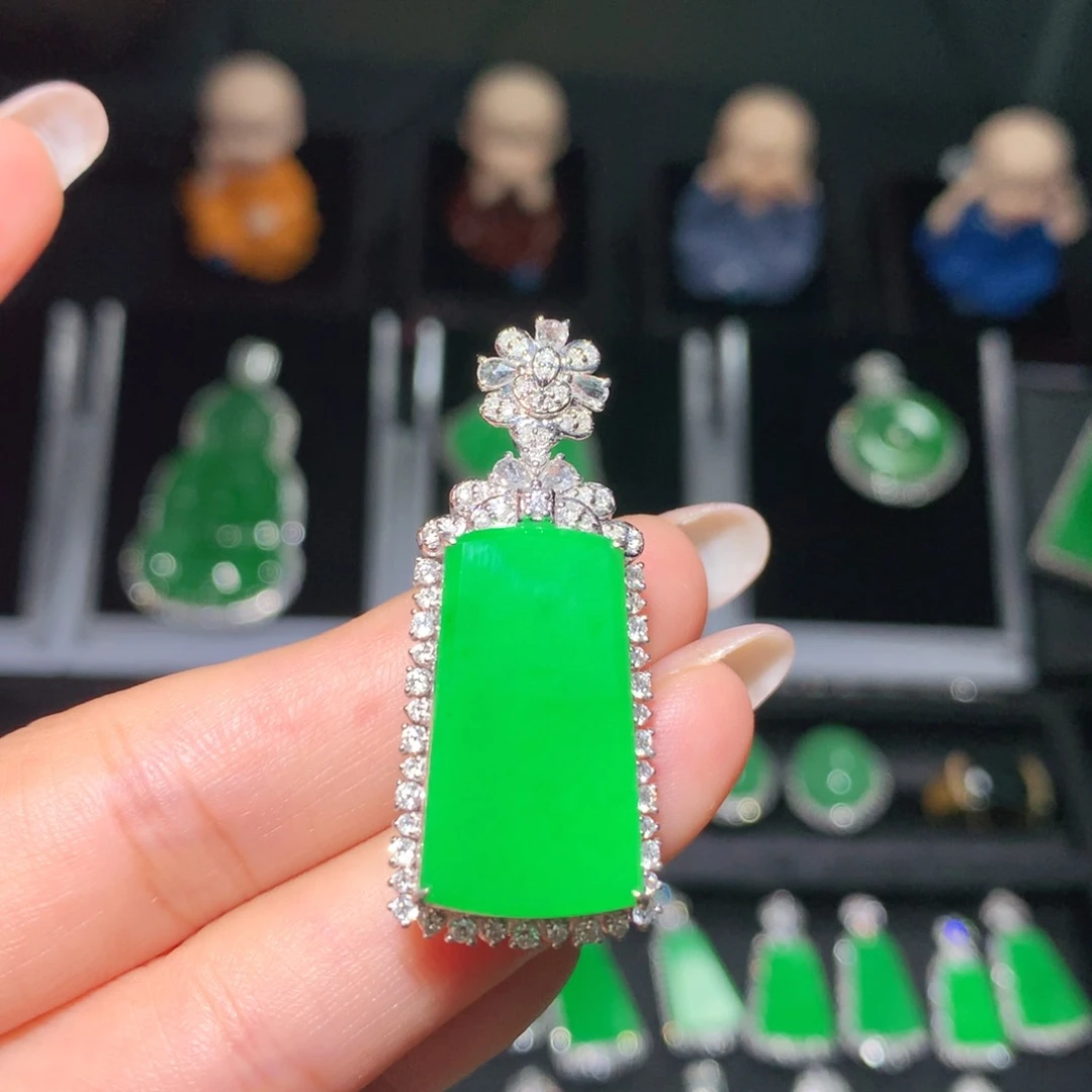 翡翠18K金镶嵌吊坠(不含链)翡翠
