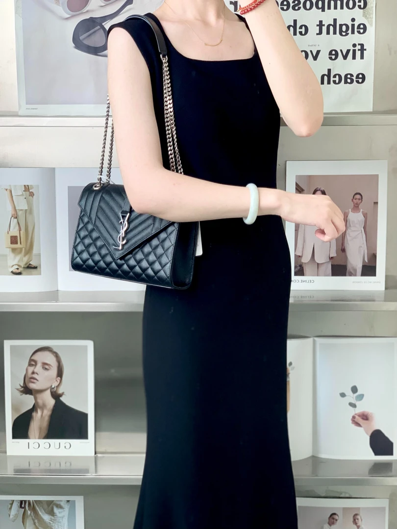 99新 YSL/圣罗兰 ysl 新款信封中号黑银/优品